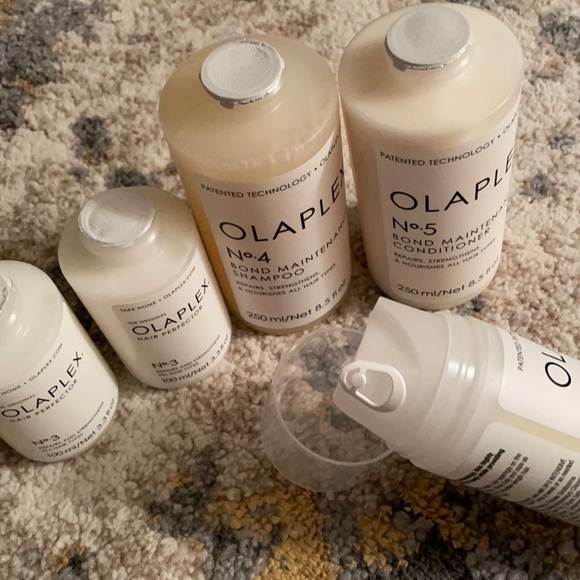 Olaplex bundle set saving - Picture 3 of 5